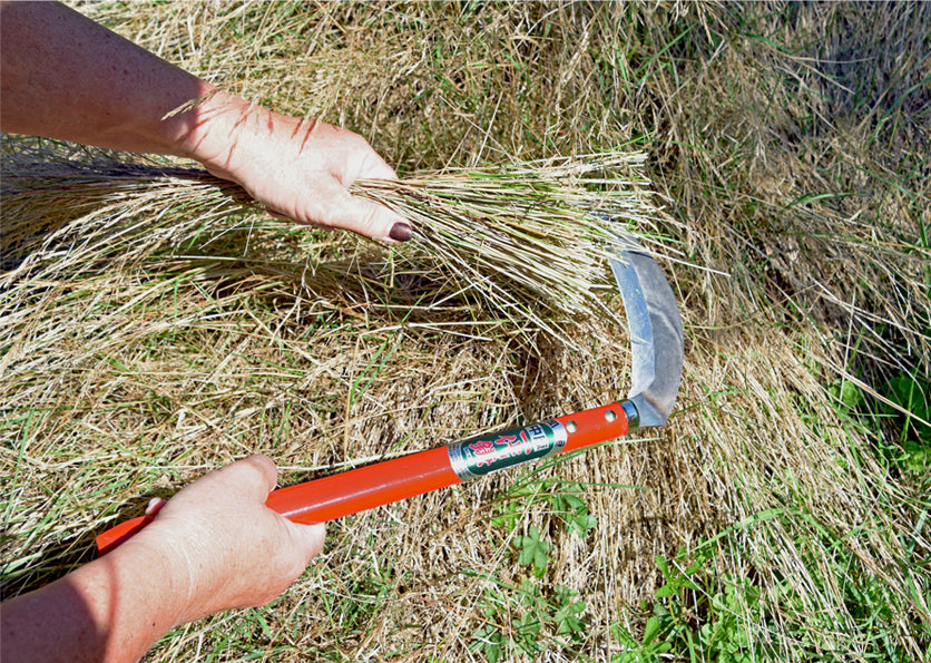 Okatsune 405 Gras-Sichel – 150 mm Klinge | 335 mm Griff | 2,0 mm | 182 g