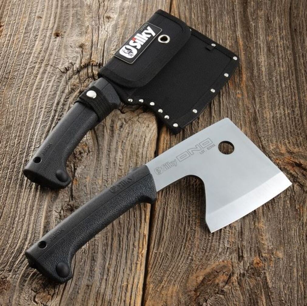 Ono Axt – Japanische Camping-Axt mit ergonomischem Antirutschgriff & 18 cm Blatt aus Spezialstahl | Ideal für Äste & Outdoor | Inkl. Hülle mit Gürtelschlaufe & Aufhängeöse | Austauschbares Blatt