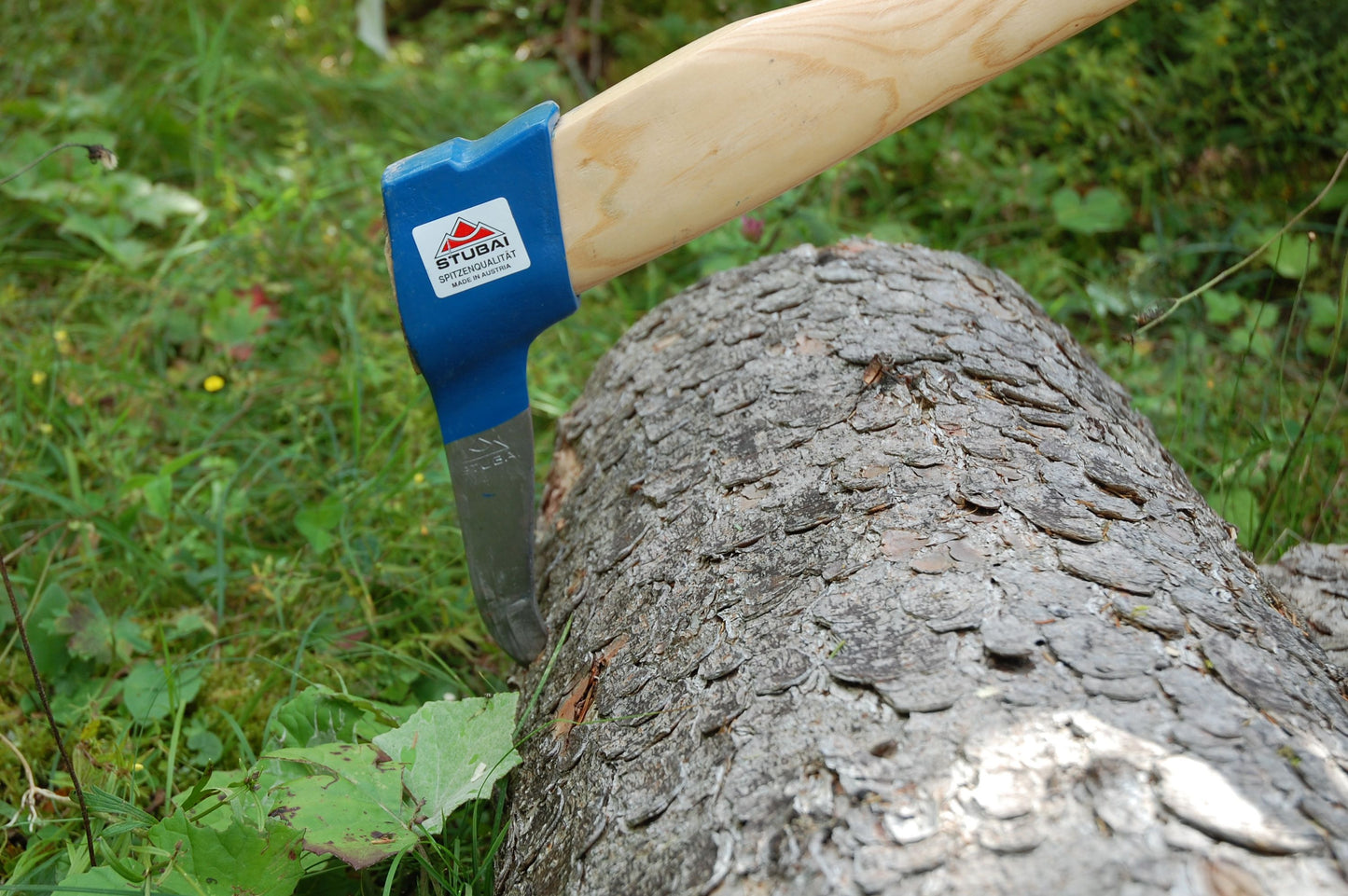 STUBAI Sappie Tiroler Form | 1200 g Kopfgewicht | Sappel mit Eschenholzstiel | gesenkgeschmiedet, Spitze gehärtet, geschliffen, poliert | zum Ziehen und Bewegen von Holzstücken