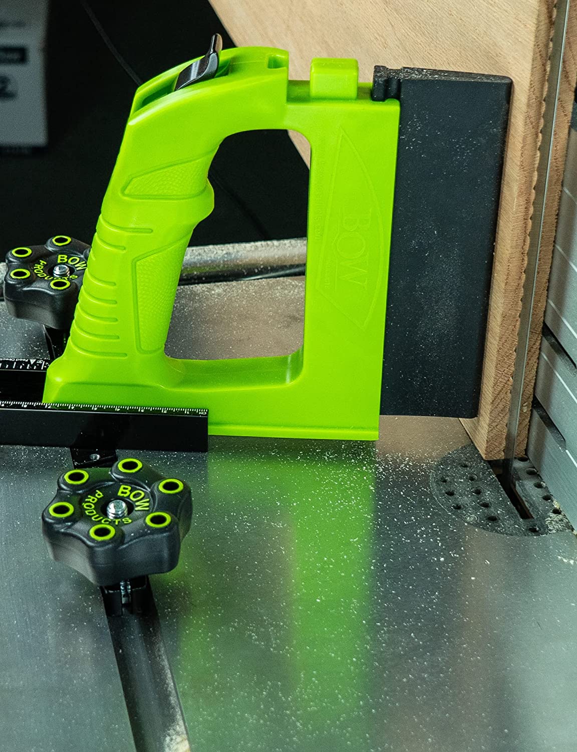 BOW Products Ankerstange für GuidePRO GP10 Verlängert die Verwendung auf einen Tisch oder eine Fräsensäge Links-/Rechtshänder-Zuführwinkel GuidePRO Featherboard separat erhältlich