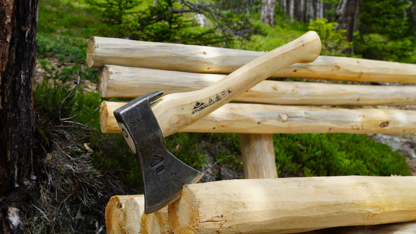 STUBAI Handbeil Nature mit Stiel 380 mm | 800 g | Kleine Axt mit Griff aus Eschenholz | Beil für Wald, Bushcraft | Forstaxt zum Holzspalten