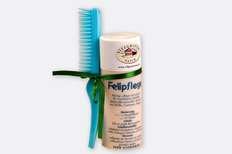 Fellpflege-Shampoo mit Fellbürste