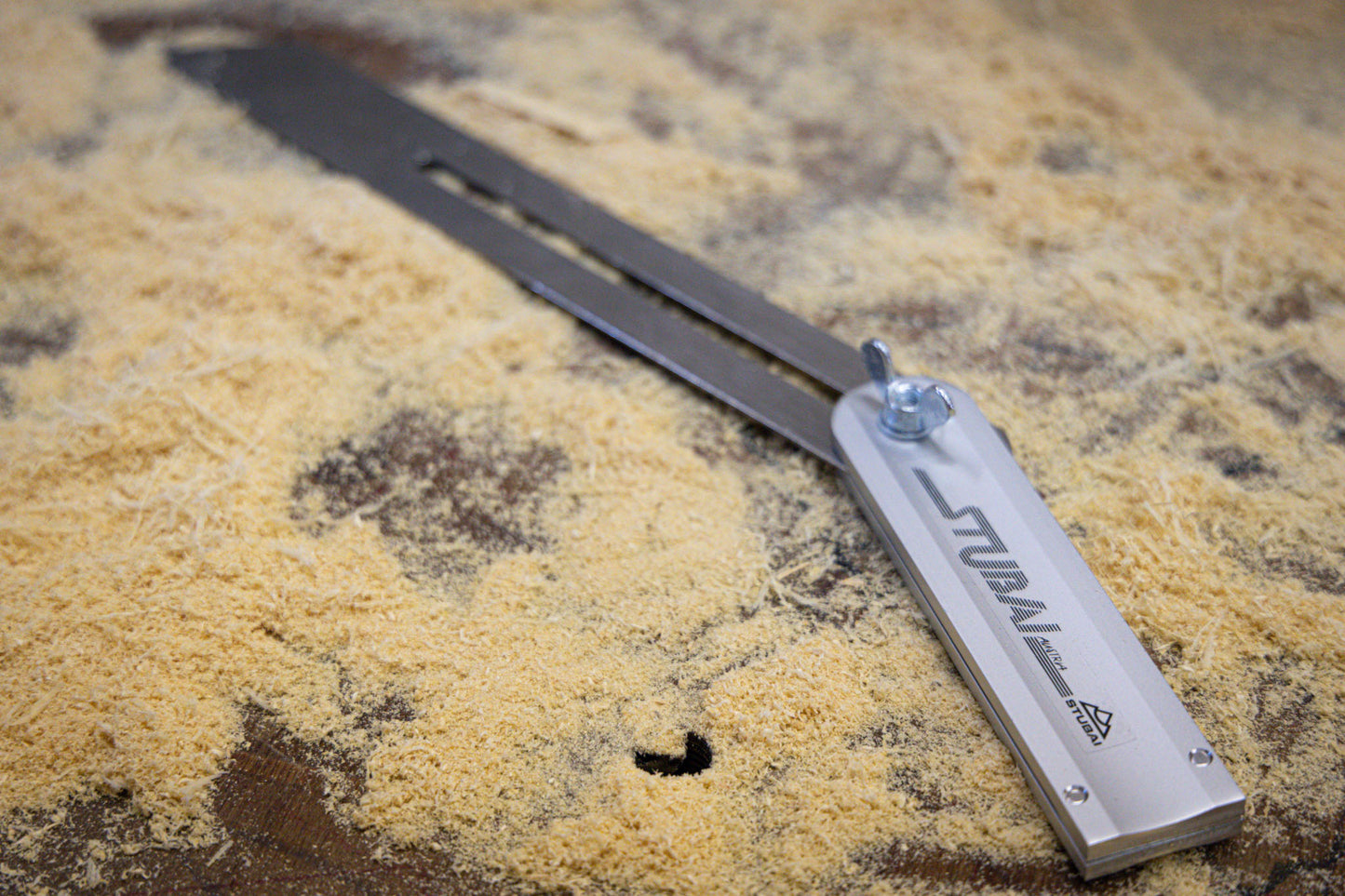 STUBAI Gehrmaß 300 mm beweglich | hochwertige Federstahlschiene mit eloxiertem Aluschenkel | Profi Winkelmesser für präzise Messungen und Markierungen