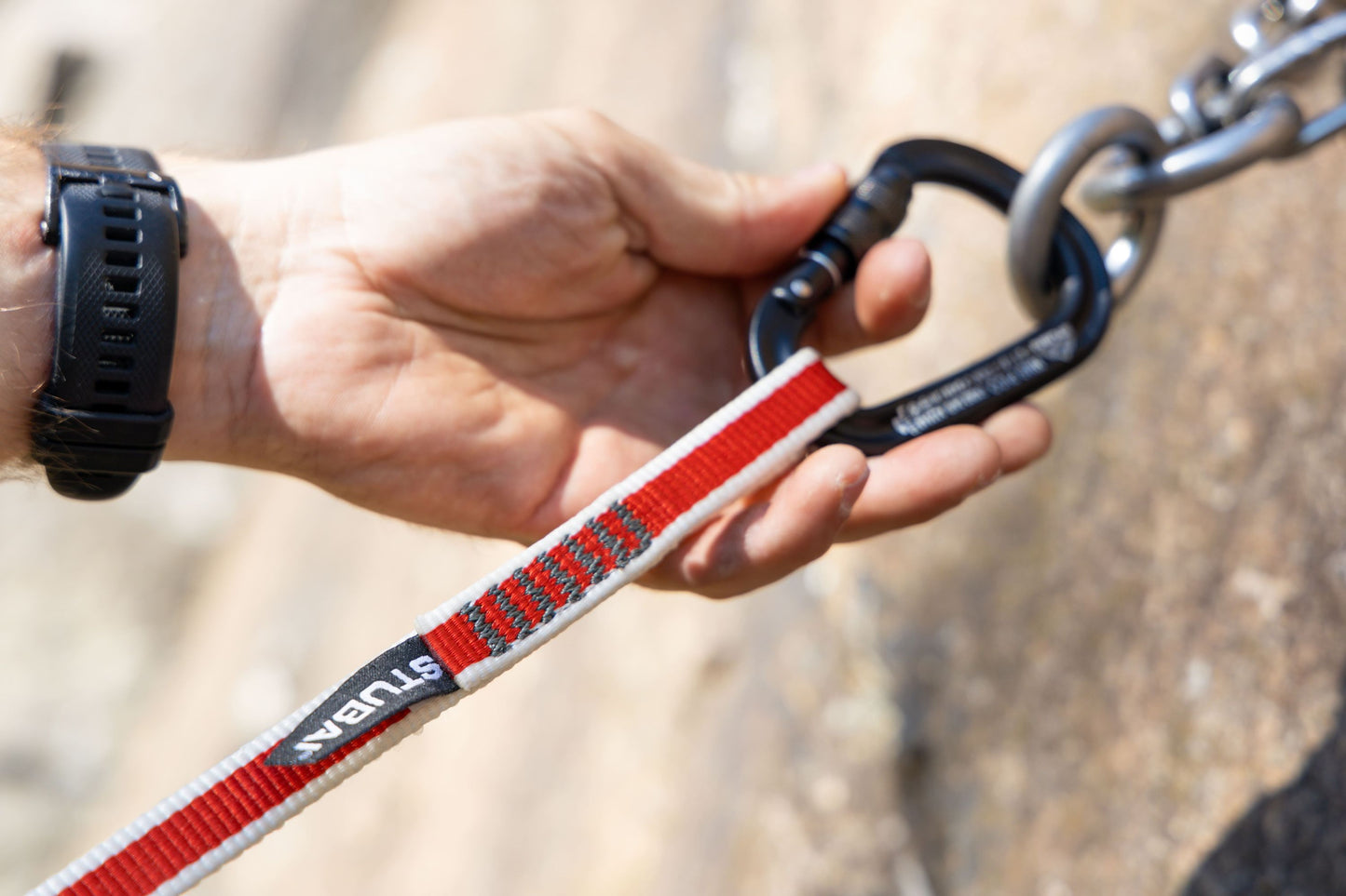 HMS Pico Easylock Karabiner schwarz | 97 × 65 mm | EN 12275, EN 362, UIAA 121 zertifiziert | 21 kN längs, 7 kN offen, 8 kN quer | 20 mm Schnapperöffnung | 60 g leicht | Bergsport & Sicherung