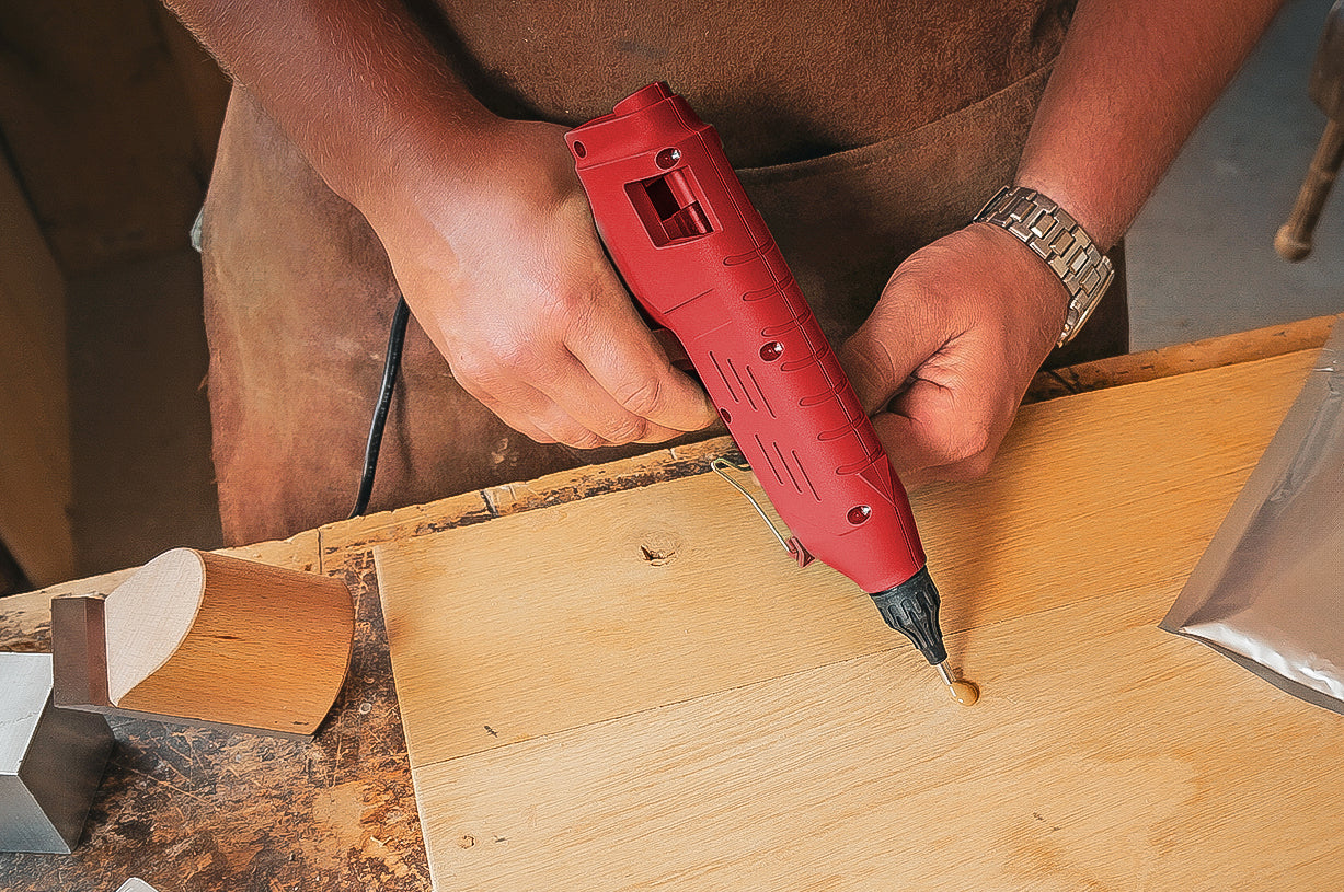 STUBAI WoodRepair Holzreparatur Satz PLUS+ mit Astfüller-Pistole 80W, Kompaktbeutel Mix 1+2, Kühleisen, Handhobel & Farbwechsler