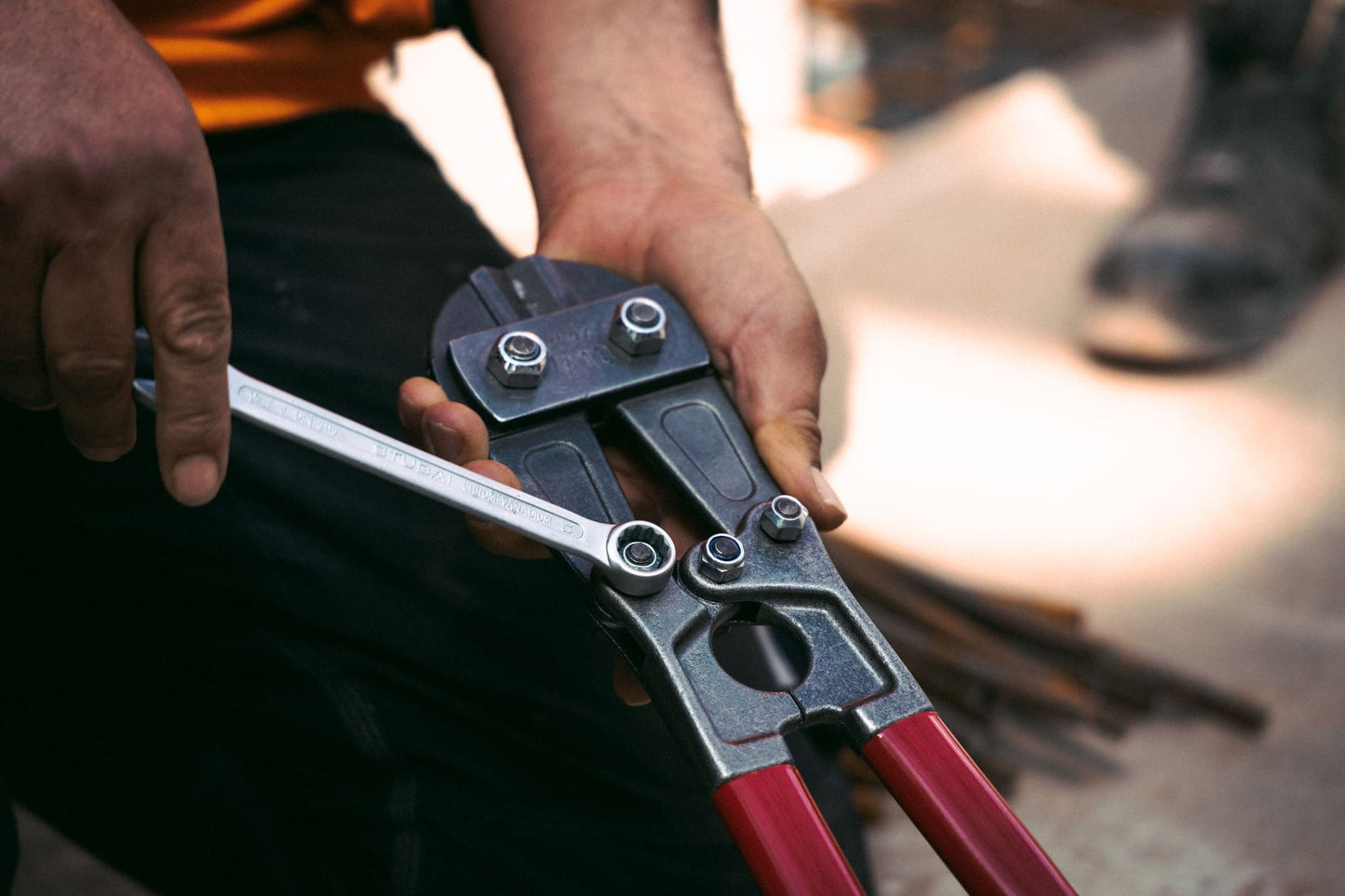 Ersatzkopf für STUBAI Bolzenschneider 780 mm mit auswechselbaren Dreikantschneiden | für die Metallverarbeitung, zum Schneiden von Baustählen, Bolzen, Drahtstiften