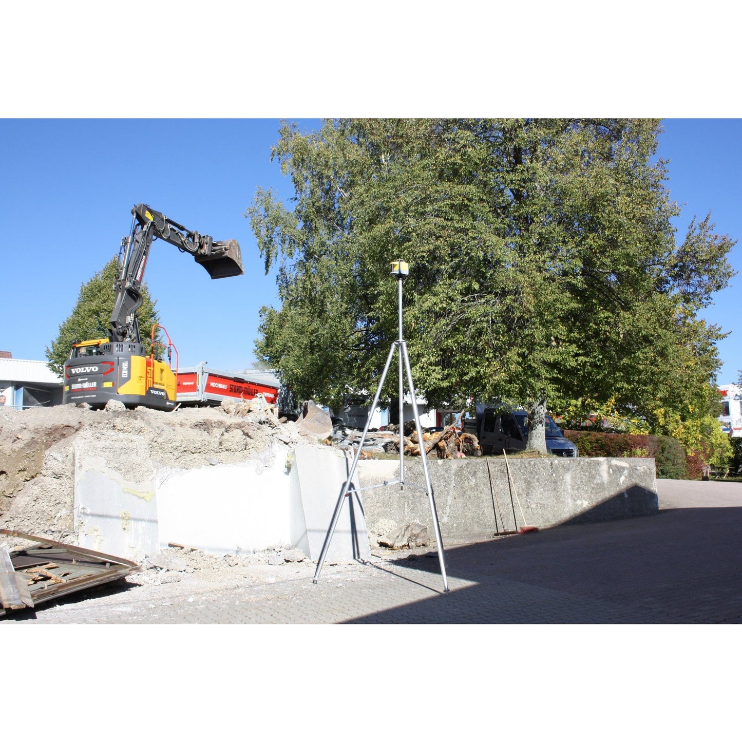 NESTLE Schwerstativ Aluminium Teleskopstativ, 162-360cm