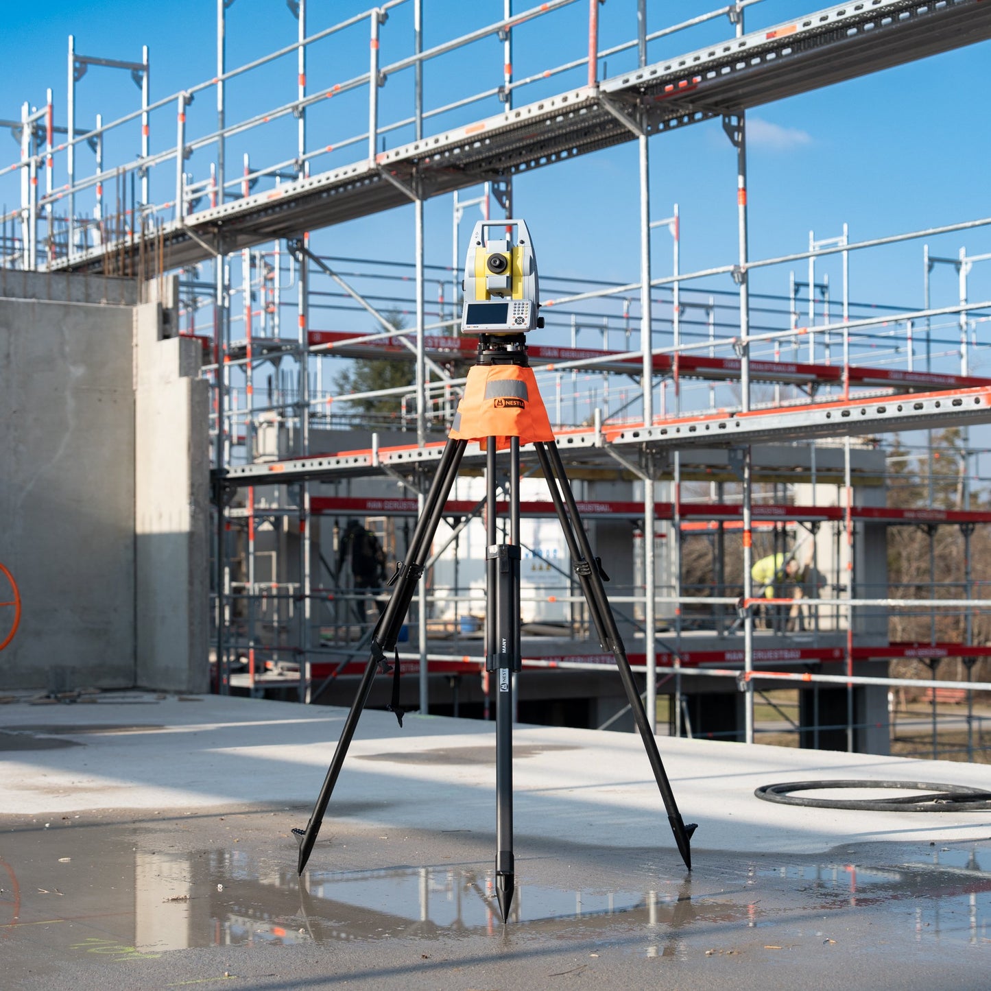 NESTLE Karbonstativ GEO Delta - schwarz