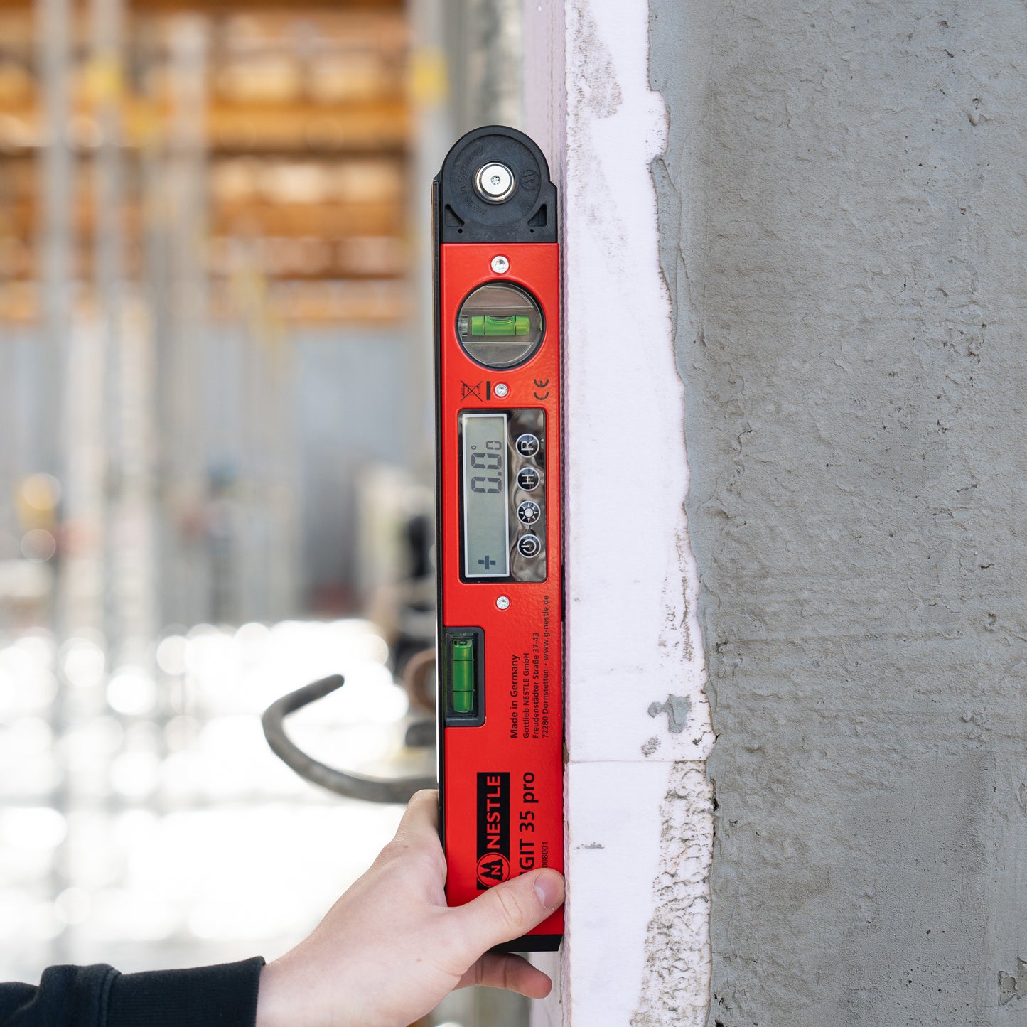 NESTLE DIGIT 35 pro - Digitaler Winkel- & Neigungsmesser & Wasserwaage