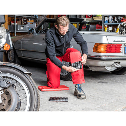 Kneetek Kniepolster MultiPad | 250 x 150 x 20mm | 2 Stück, 40g, rot | optimaler Schutz in Kombination mit Arbeitshose | Knieschutzpolster geeignet für Klempner, Elektriker, Fliesenleger, Handwerker