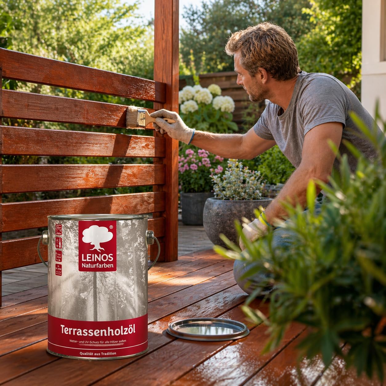 Leinos Terrassenholzöl 10,00 l – rötliches Premium Holzschutzöl für außen, ideal für Lärche, Eiche, Akazie & Teak – Teaköl & Lärchenöl für Terrassen, Zäune, Gartenmöbel, Kinderspielgeräte & mehr