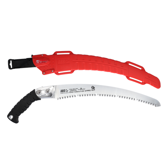 ARS Handsäge UV-37PRO | mit Köcher |   Blattlänge von 370 mm | Die Zahnweite beträgt 4,50 mm | Gewicht  335 gramm | Gruppenzahnung mit Räumerschlitzen