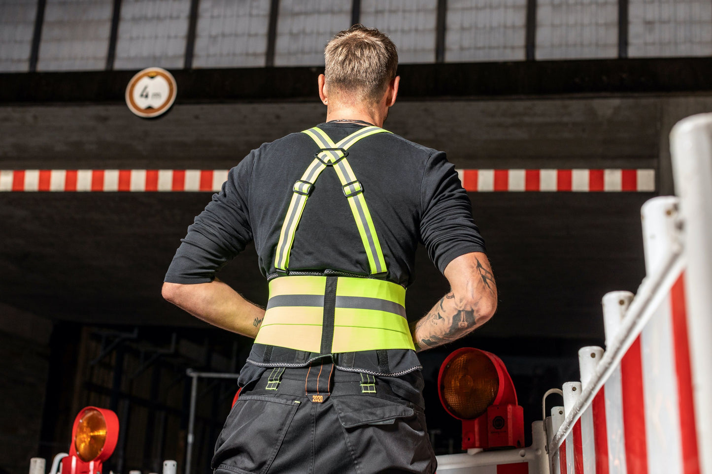 KNEETEK Rückenstützgurt HiVis XL, reflektierender Stützgurt für hohe Sichtbarkeit