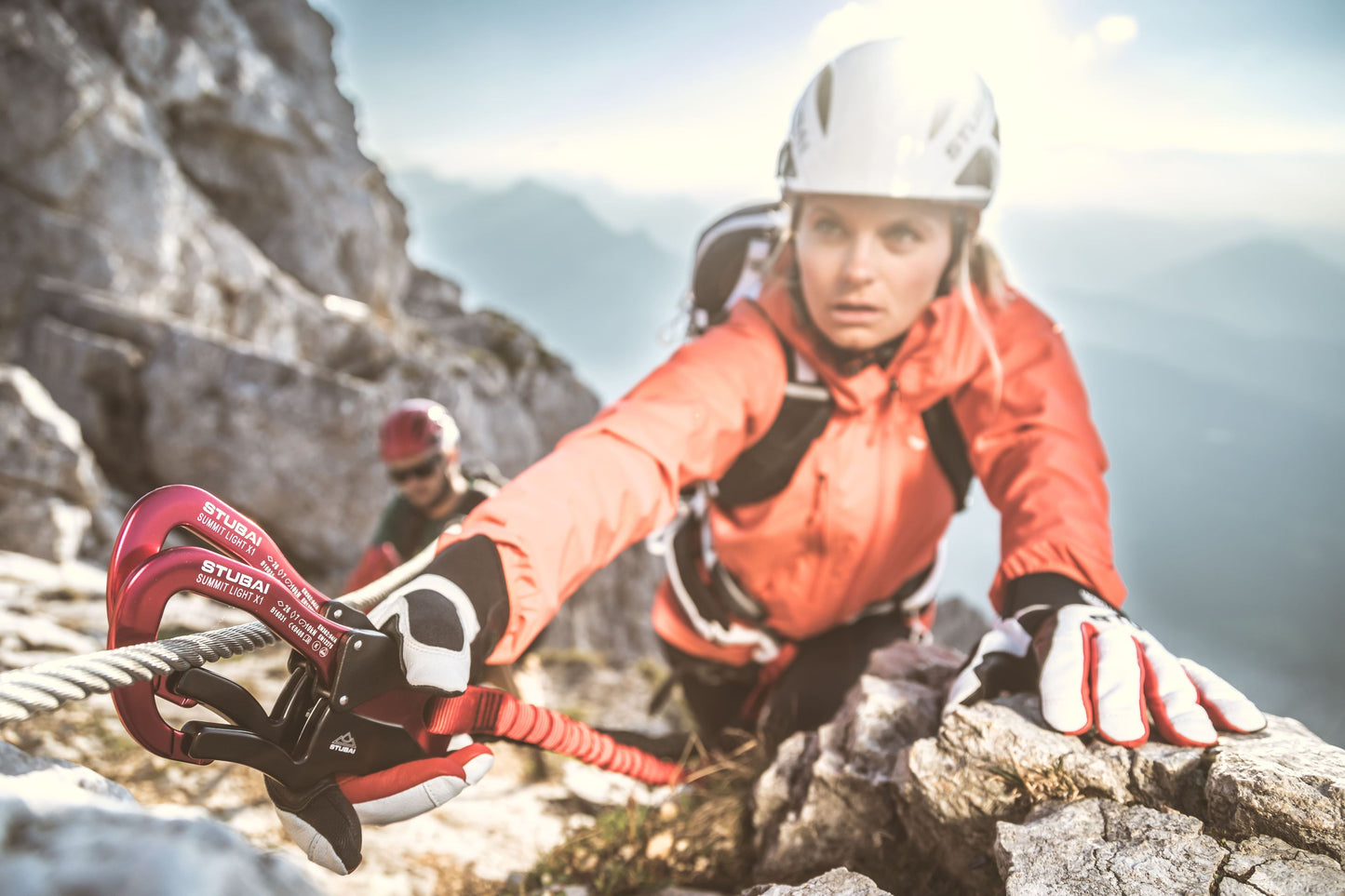 STUBAI Klettersteigset Summit Ultra Light 988477 – EN 958 zertifiziert, 450 g, 27 kN Bruchlast, ergonomische Karabiner mit 28 mm Schnapperöffnung, inklusive Textilschlaufe für Rastkarabiner