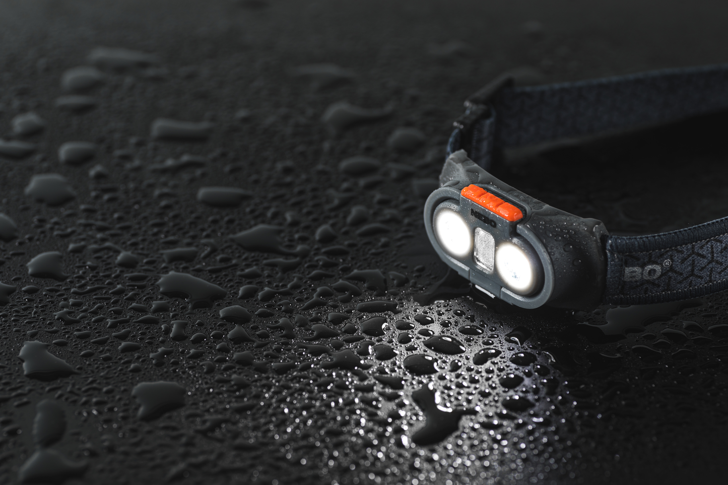 Nebo EINSTEIN 750 Leistungsstarke 750-Lumen-Stirnlampe