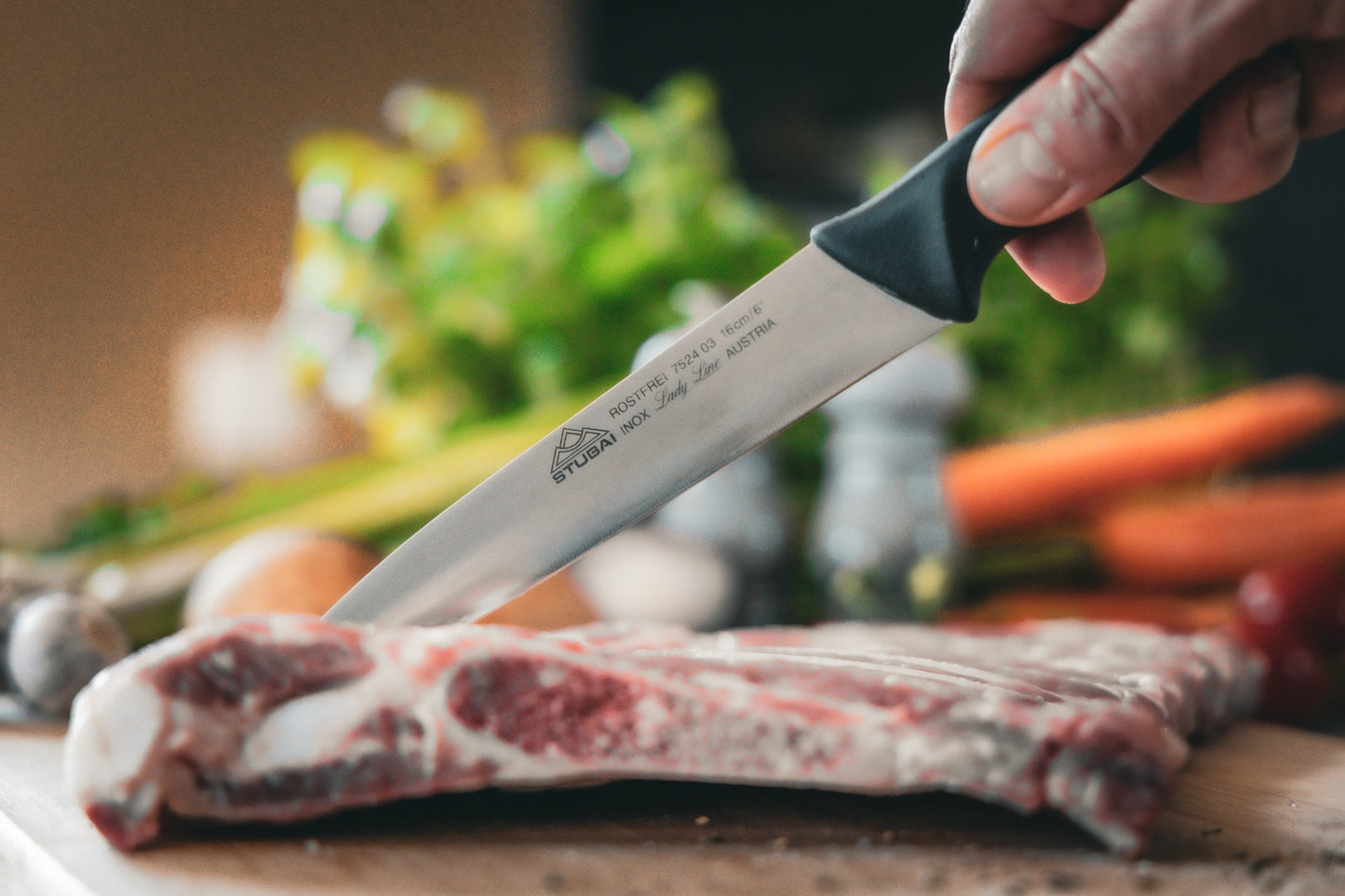 STUBAI hochwertiges Küchenmesser mit Mittelspitz | 160 mm | Haushaltsmesser Lady Line aus Edelstahl für Schneiden von Fleisch, Gemüse, Obst & Lebensmitteln, rostfrei, spülmaschinenfest, für Küche