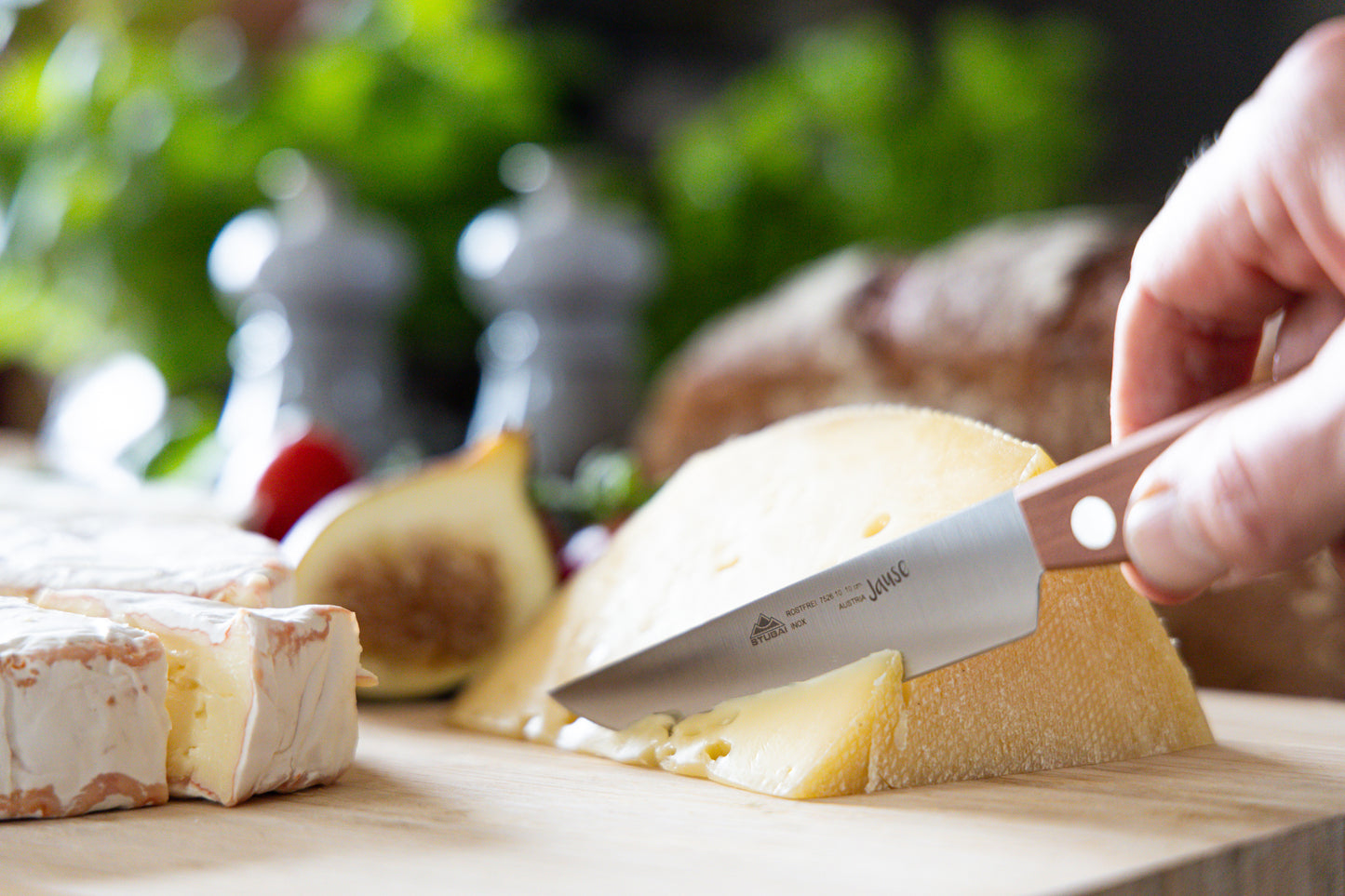 STUBAI hochwertiges Jausenmesser | 100 mm | Küchenmesser aus Edelstahl, Obstmesser, Frühstücksmesser für die Mahlzeit, Picknick, zum Schneiden von Brot oder Käseplatten