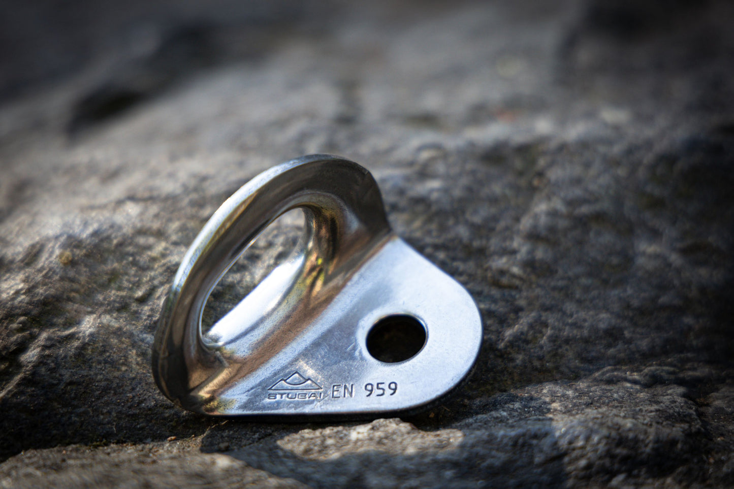 STUBAI Bohrhakenlasche Protect | 12 mm | als Zwischenanker beim Abseilen, für Sportklettern, Alpinklettern