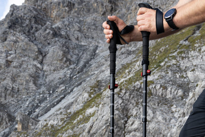 STUBAI Faltbarer Tourenstock Crimp Tour | 111 cm bis 128 cm |  Faltstöcke für Wanderung, steinige Wegen, Schneefelder, Outdooraktivitäten