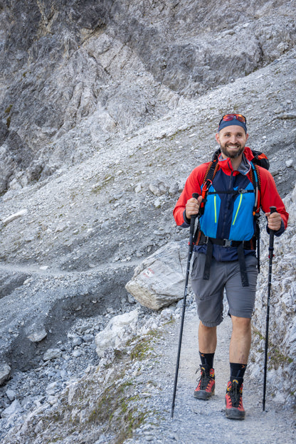 STUBAI Faltbarer Tourenstock Crimp Tour | 111 cm bis 128 cm |  Faltstöcke für Wanderung, steinige Wegen, Schneefelder, Outdooraktivitäten