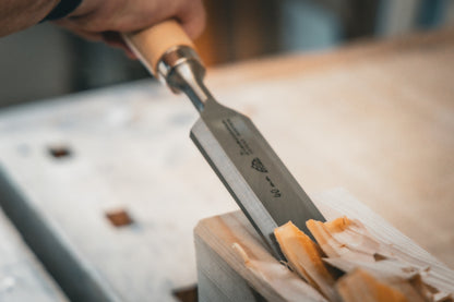 STUBAI Zimmermanns-Stemmeisen 30 mm mit Holzgriff aus Weißbuche, Stechbeitel für präzise Holzbearbeitung, Stecheisen für Schreiner Tischler, extra starke lange Klinge