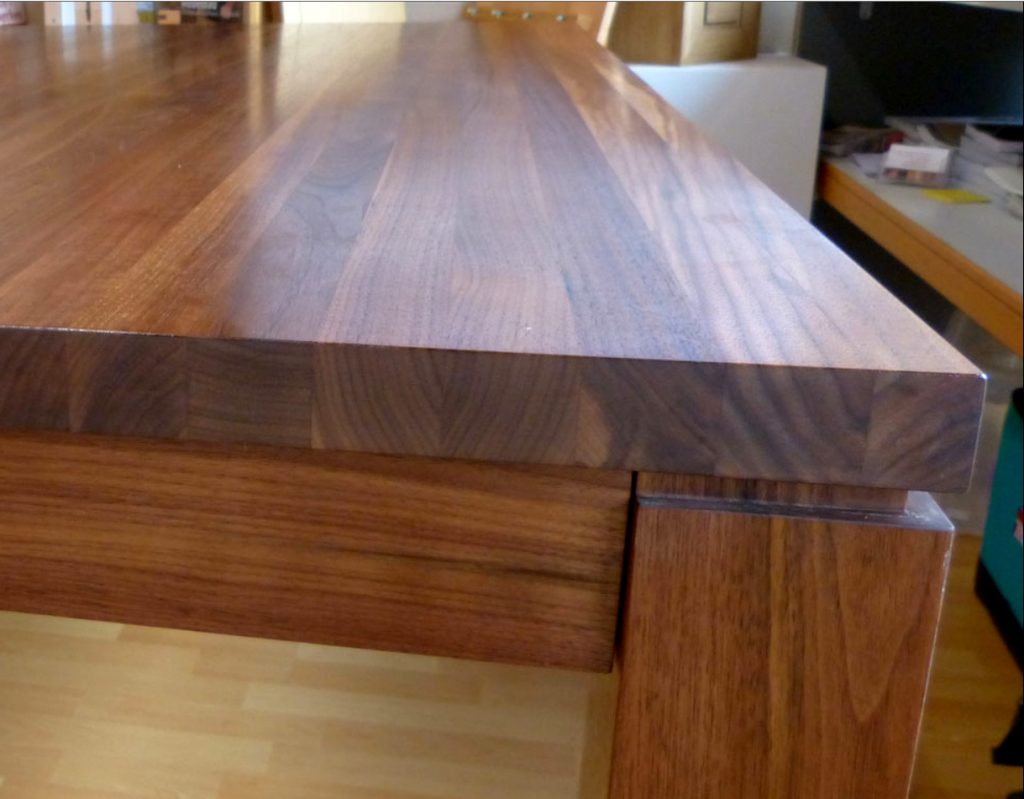 LEINOS Pflege-Emulsion 925 | 1 Liter Pflege für geölte & gewachste Holzoberflächen | antistatisch, hochpolierbar | seidiger Glanz für Möbel, Tische & Innenflächen im Innenbereich für Holzpflege pur