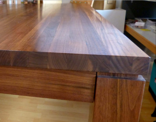 LEINOS Pflege-Emulsion 925 | 1 Liter Pflege für geölte & gewachste Holzoberflächen | antistatisch, hochpolierbar | seidiger Glanz für Möbel, Tische & Innenflächen im Innenbereich für Holzpflege pur